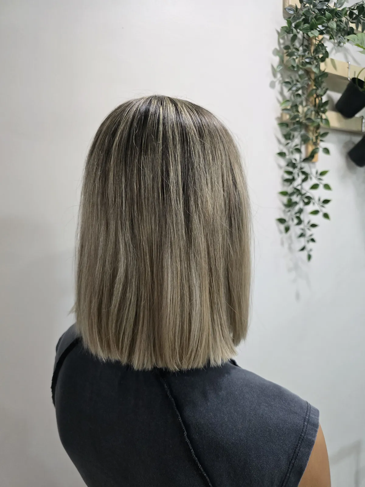 Mechas ice blonde balayage a domicilio en madrid